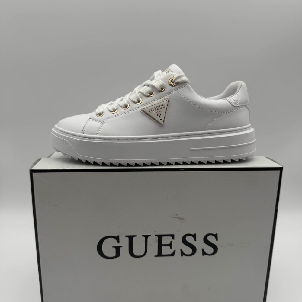 GUESS DENESA Sneaker, White 145 GWDENESA3 - Women's 6.5M